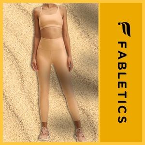 🏜🐪NIP Fabletics Ultra High Waisted Irridecent Luxe 7/8 Leggings NWT 🏜🐪